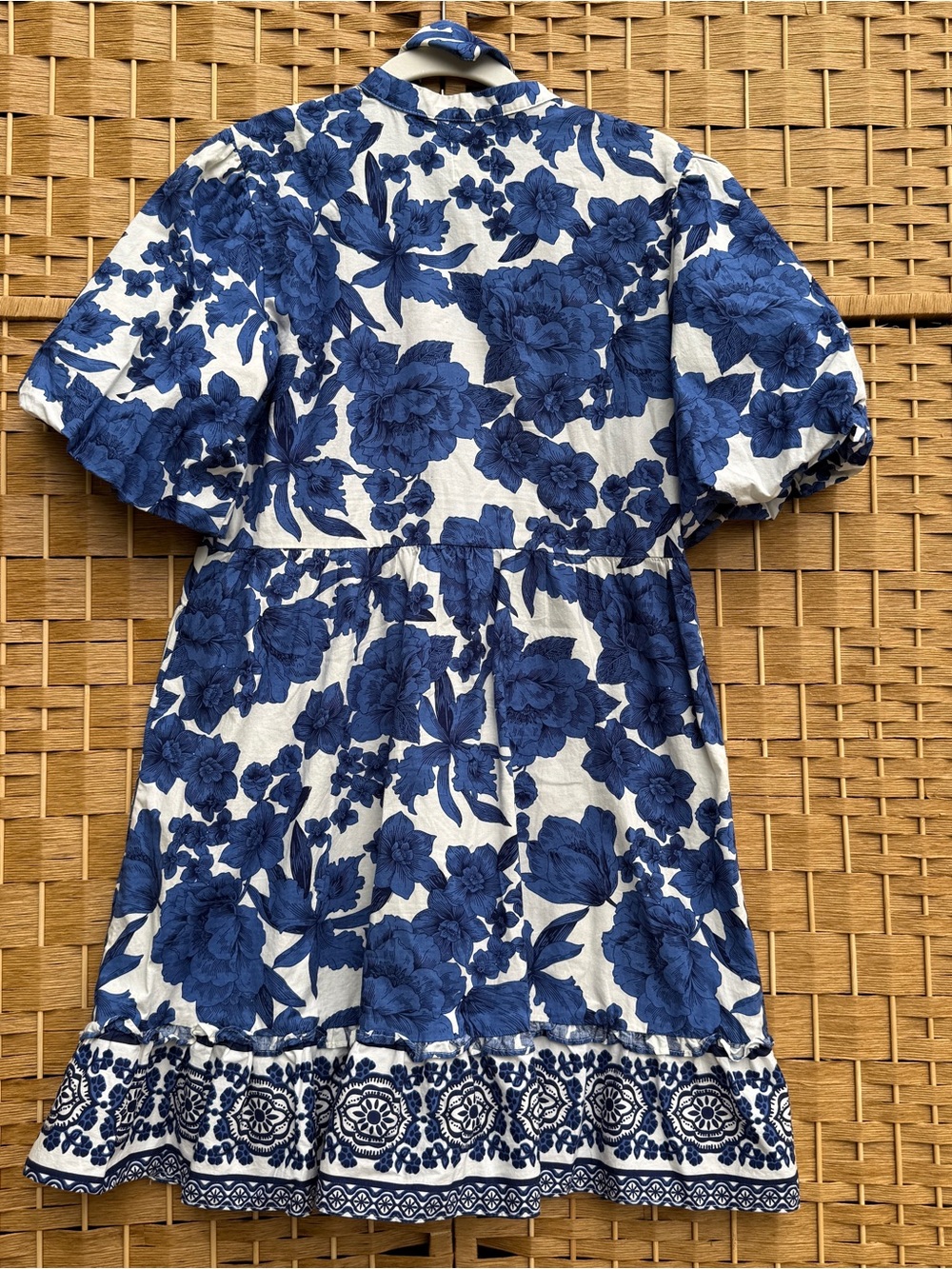 Joie Women's Floral Mini Dress Blue Button Down Front With Belt Women’s Size 2 - Picture 11 of 15